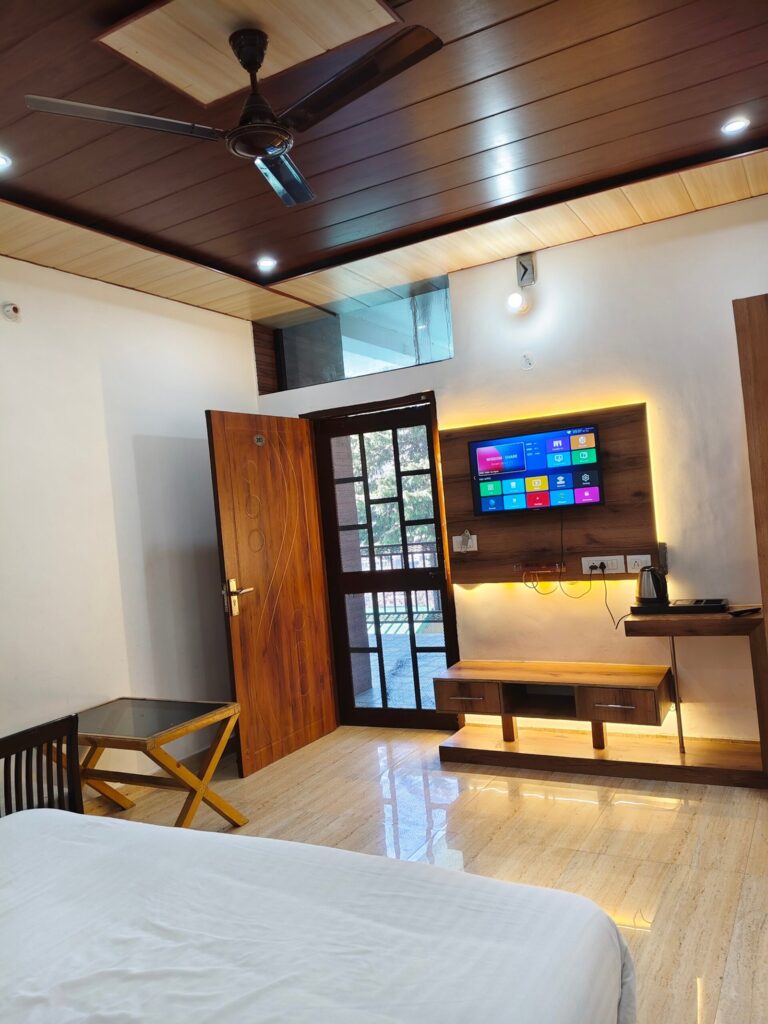 Top resorts in Mussoorie